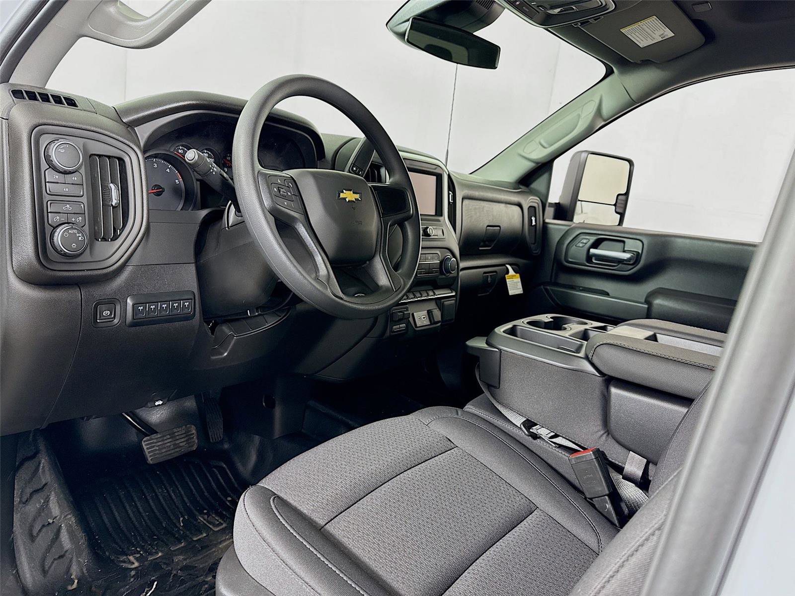 New 2026 Chevrolet Silverado 3500 W/T image 4