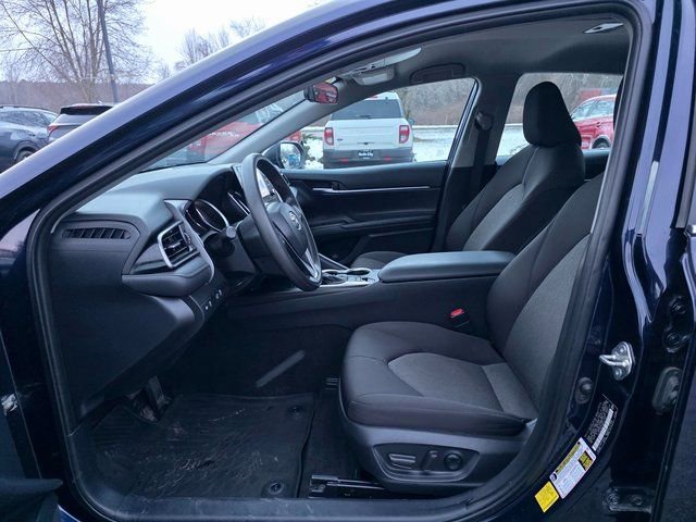 Used 2021 Toyota Camry LE image 16