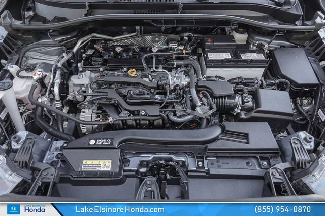 Used 2025 Toyota Corolla Cross L image 29