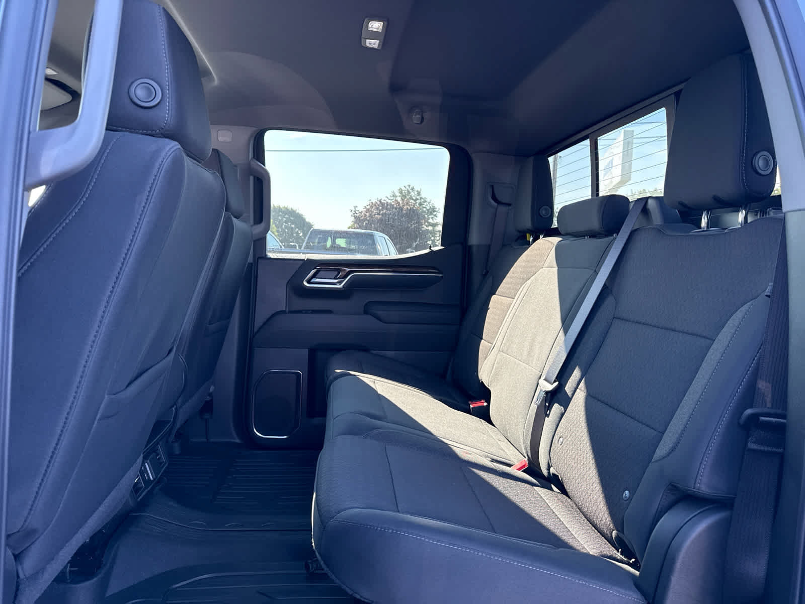 New 2027 GMC Terrain Elevation w/ Elevation Premium Package FWD image 20