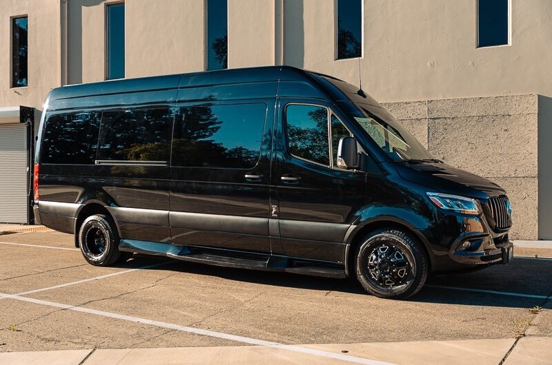 Used 2022 Mercedes-Benz Sprinter 3500 image 1
