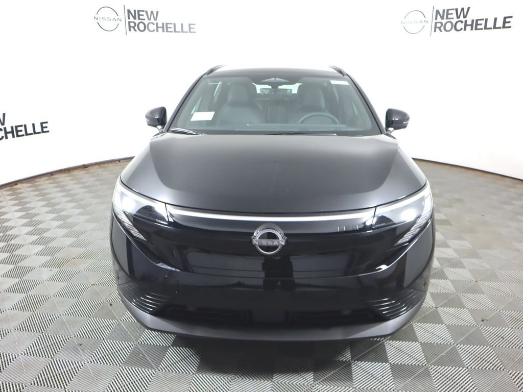 New 2026 Nissan Leaf Platinum+ w/ Floor Mat Package (Platinum+) FWD image 2