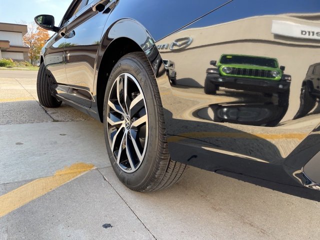 New 2026 Volkswagen Jetta SE image 18