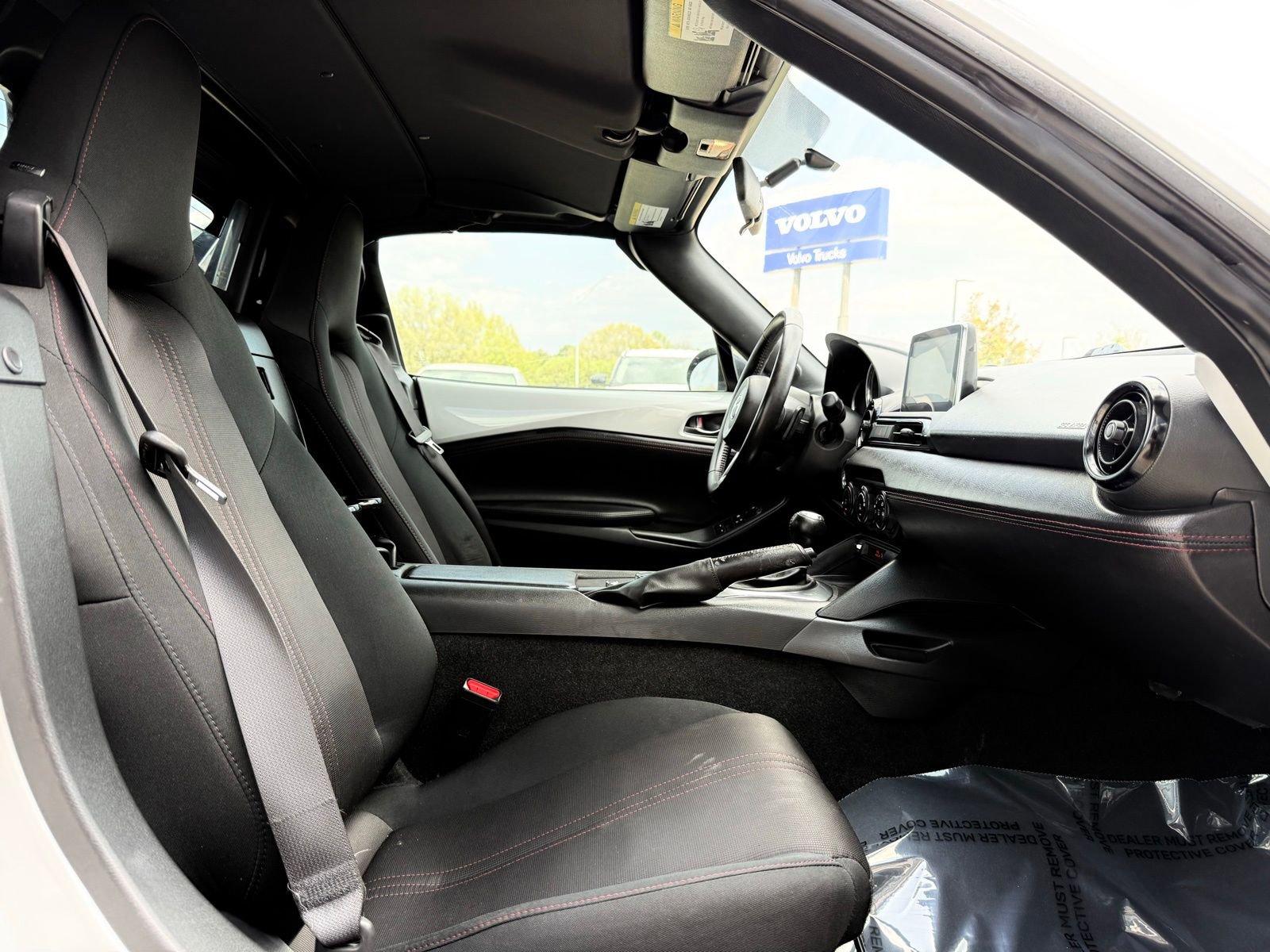 Used 2017 MAZDA MX-5 Miata RF Club image 32