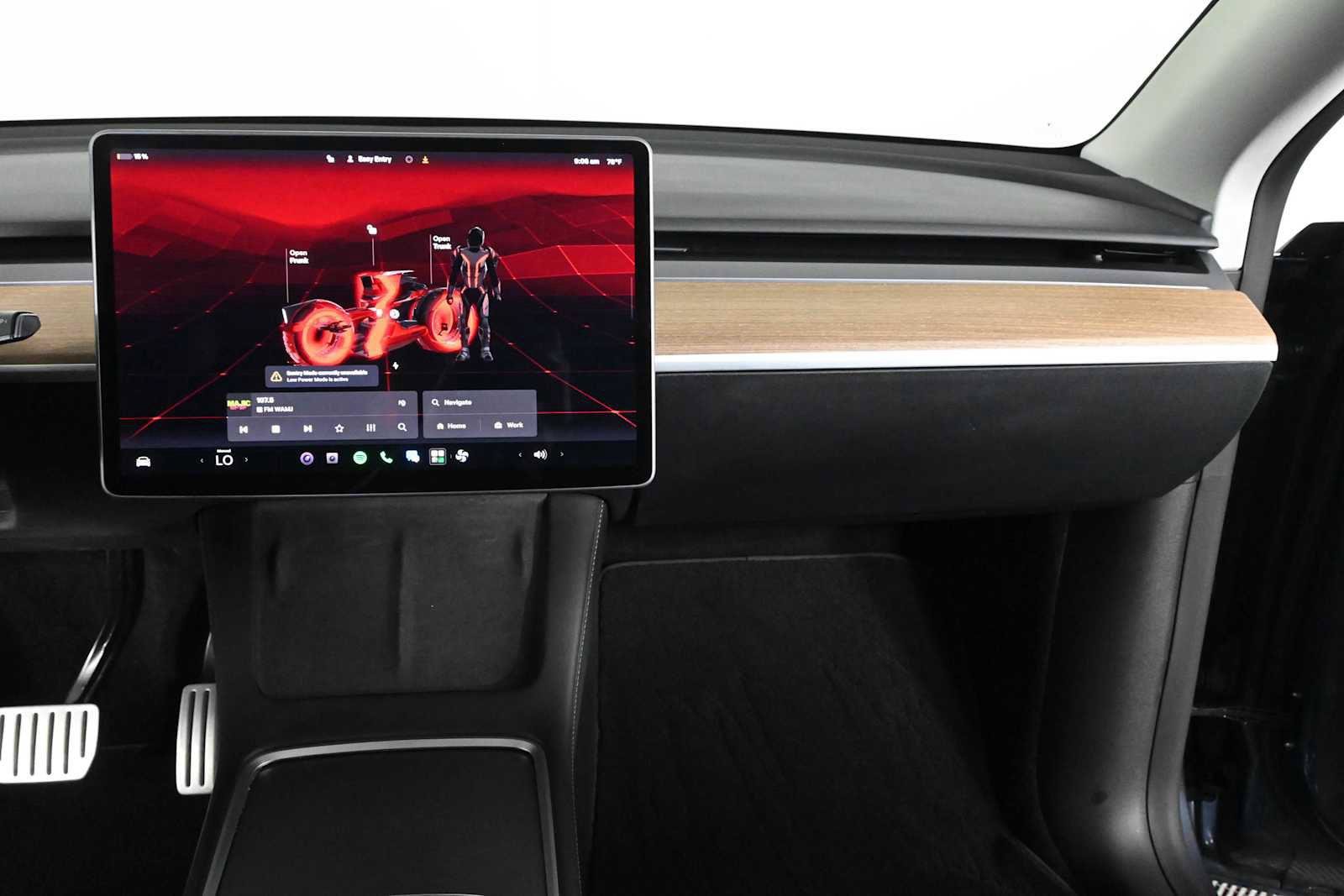 Used 2022 Tesla Model Y Performance AWD/4WD image 17