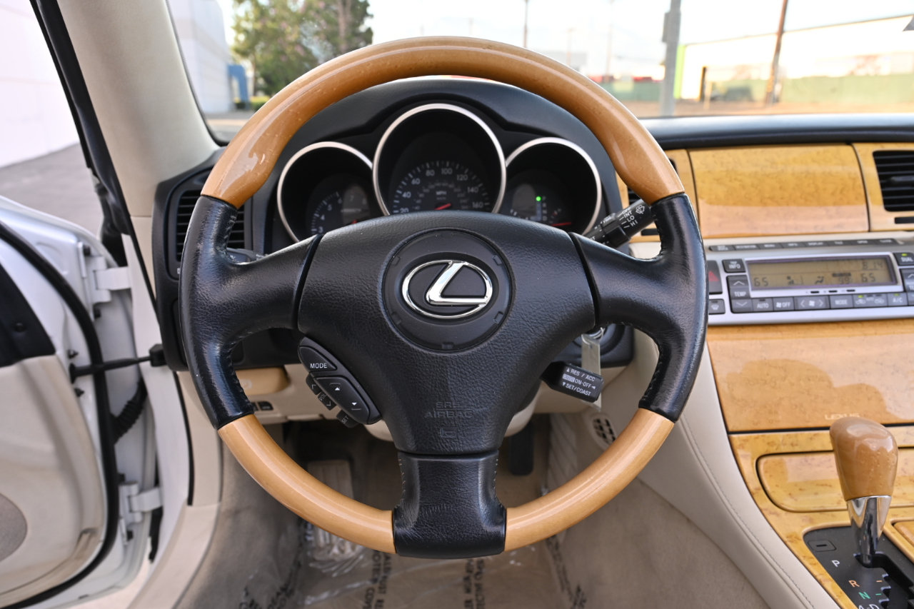 Used 2003 Lexus SC 430 Convertible RWD image 23