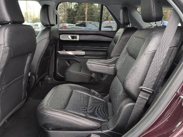 Used 2022 Ford Explorer Limited w/ Equipment Group 301A image 13