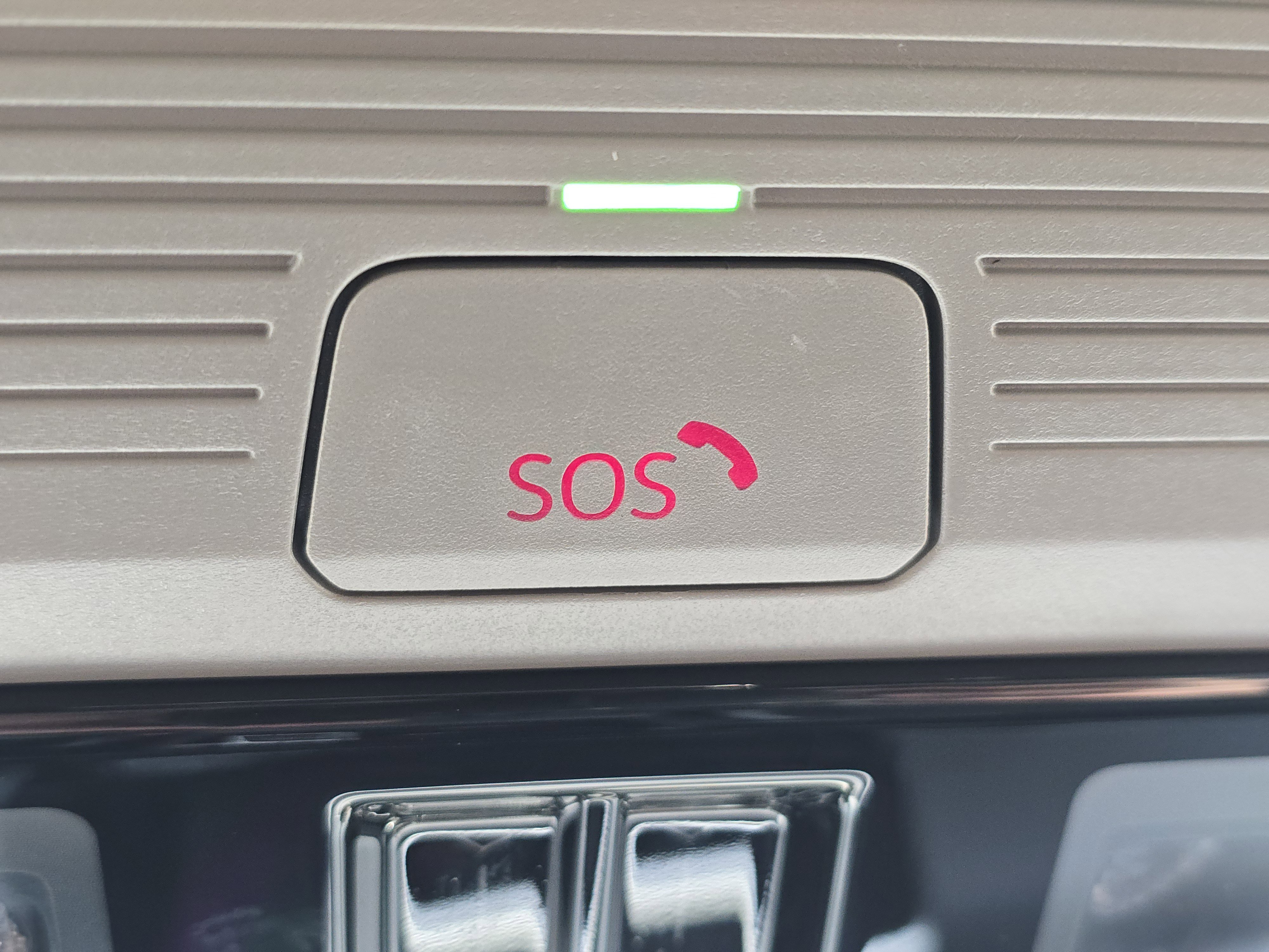 New 2026 Volkswagen Atlas Peak Edition image 28