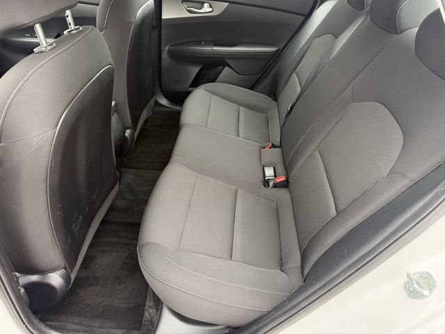 Used 2020 Kia Forte LXS FWD image 21