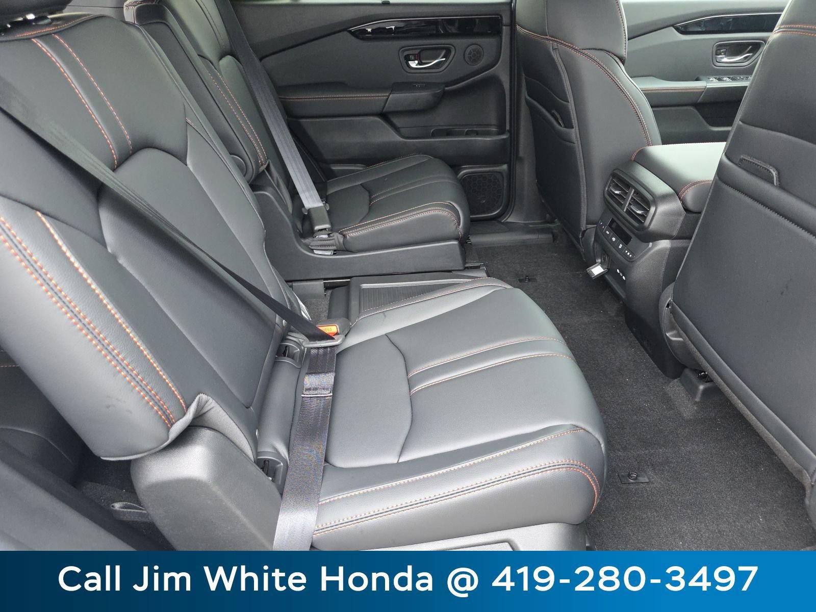 New 2025 Honda Pilot TrailSport image 17