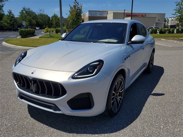 New 2024 Maserati Grecale GT image 2
