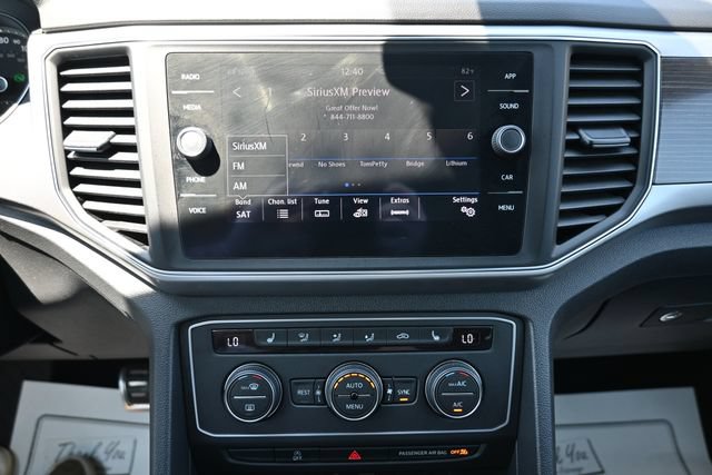 Used 2018 Volkswagen Atlas SE w/ R-Line Package AWD/4WD image 35