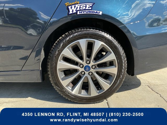 Used 2020 Ford Fusion SE AWD/4WD image 35
