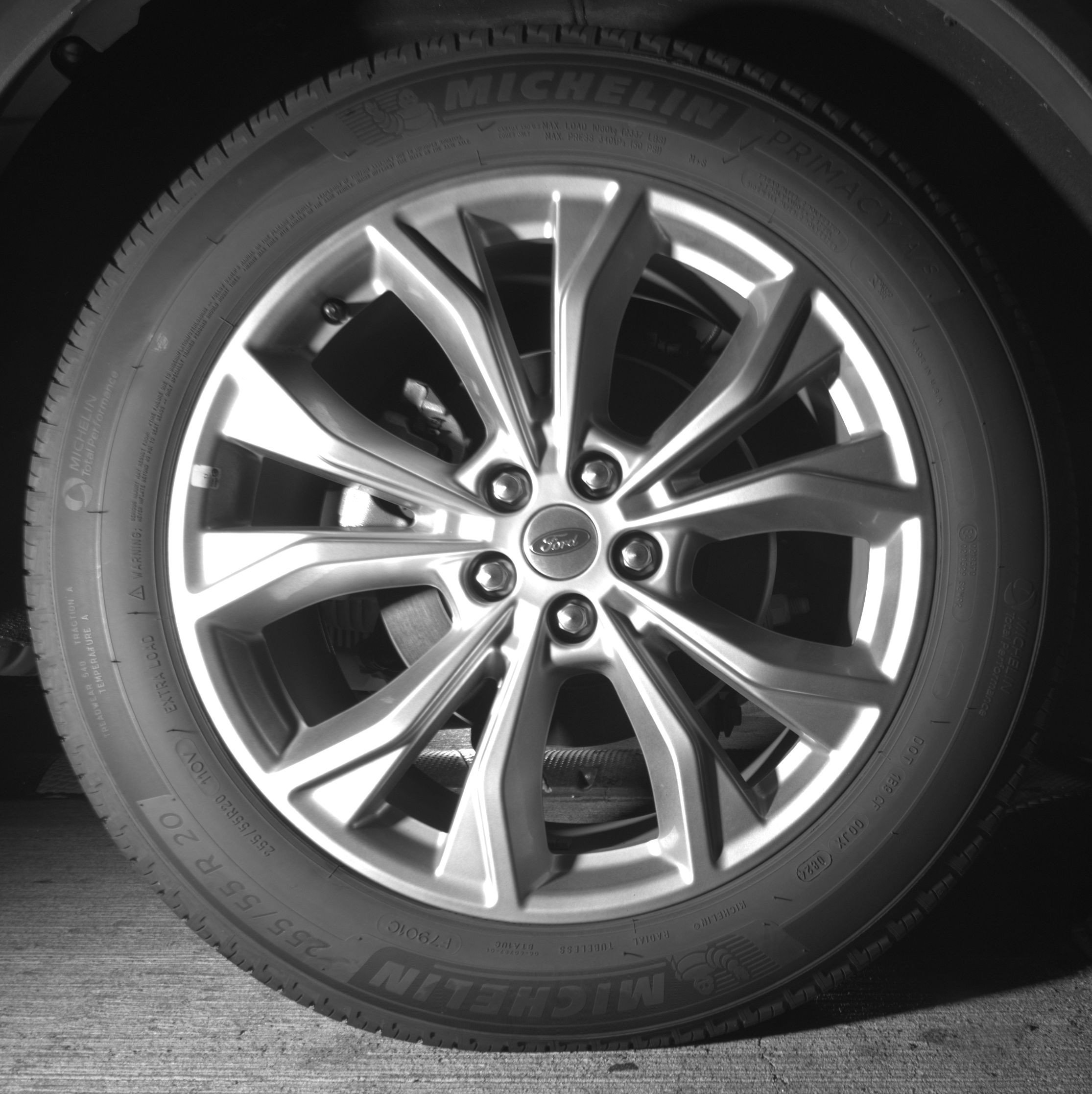Used 2024 Ford Explorer Limited AWD/4WD image 15