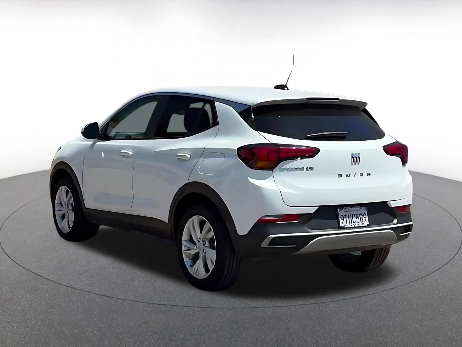 Used 2025 Buick Encore GX Preferred image 11