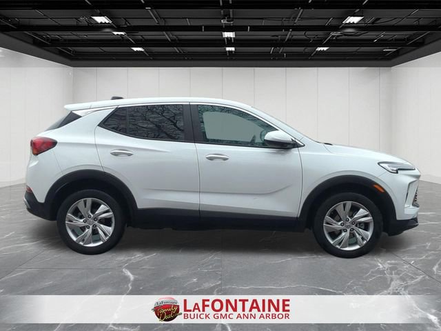 Used 2025 Buick Encore GX Preferred image 9