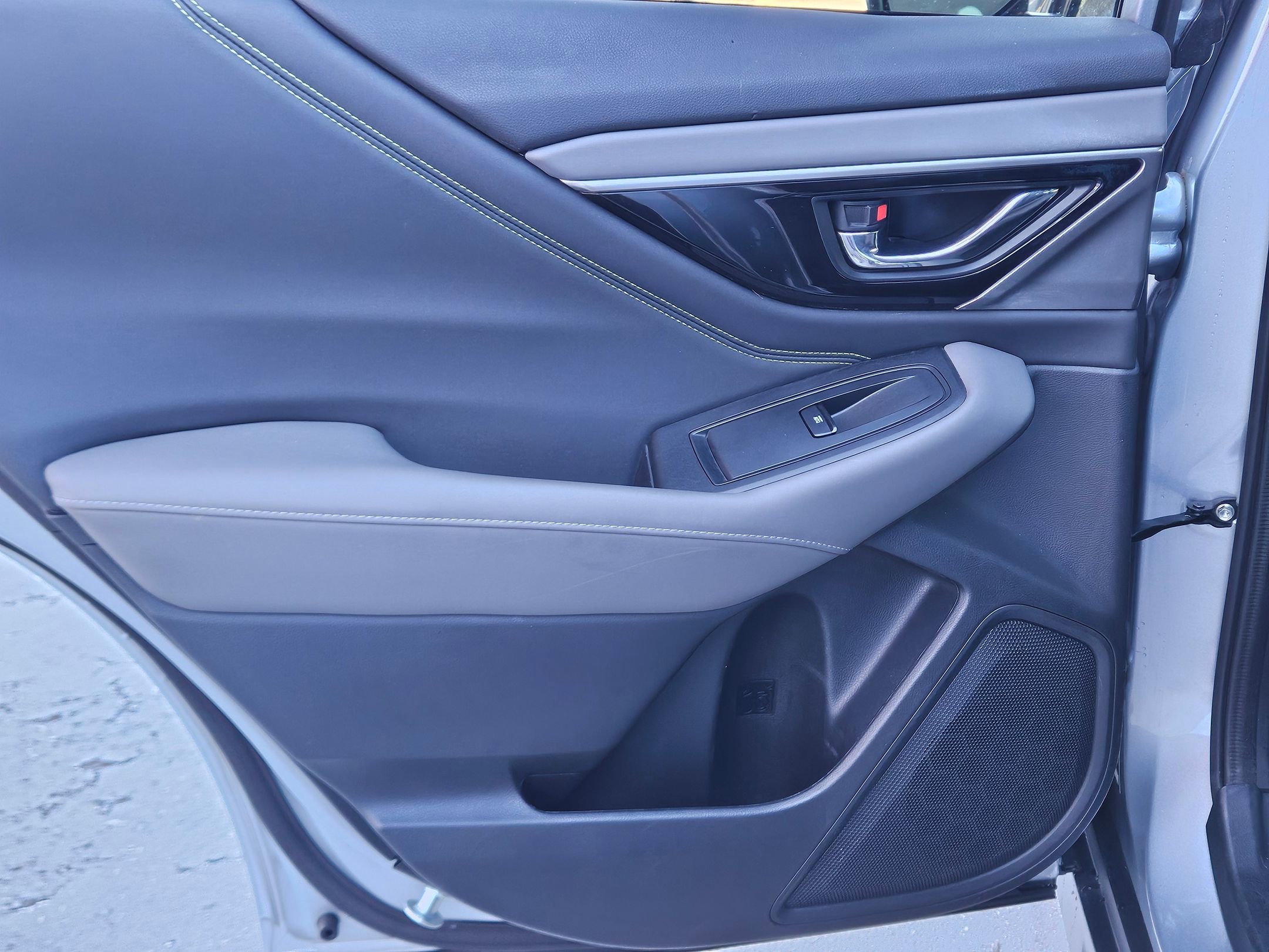 Used 2021 Subaru Outback Onyx Edition XT w/ Popular Package #2 image 23