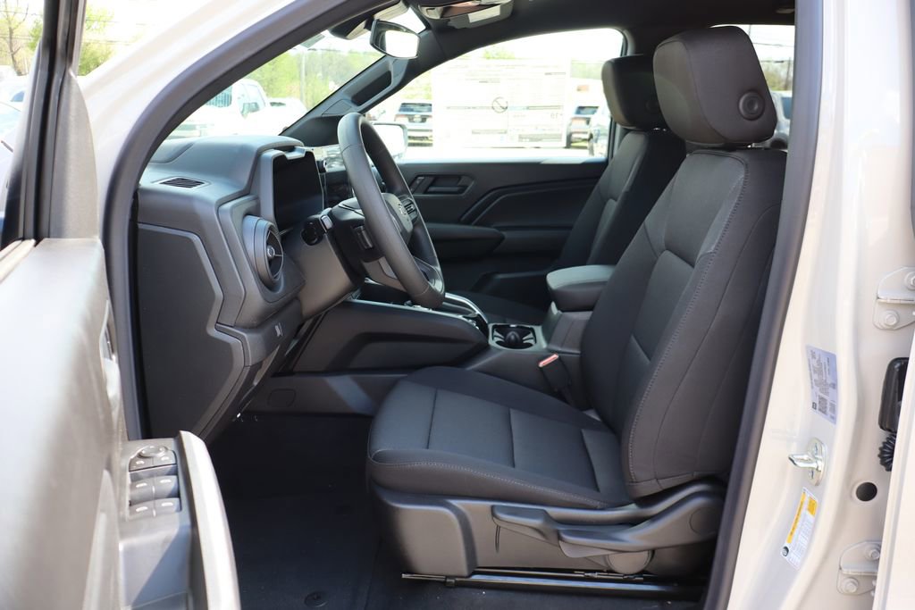 New 2026 Chevrolet Colorado Trail Boss AWD/4WD image 13