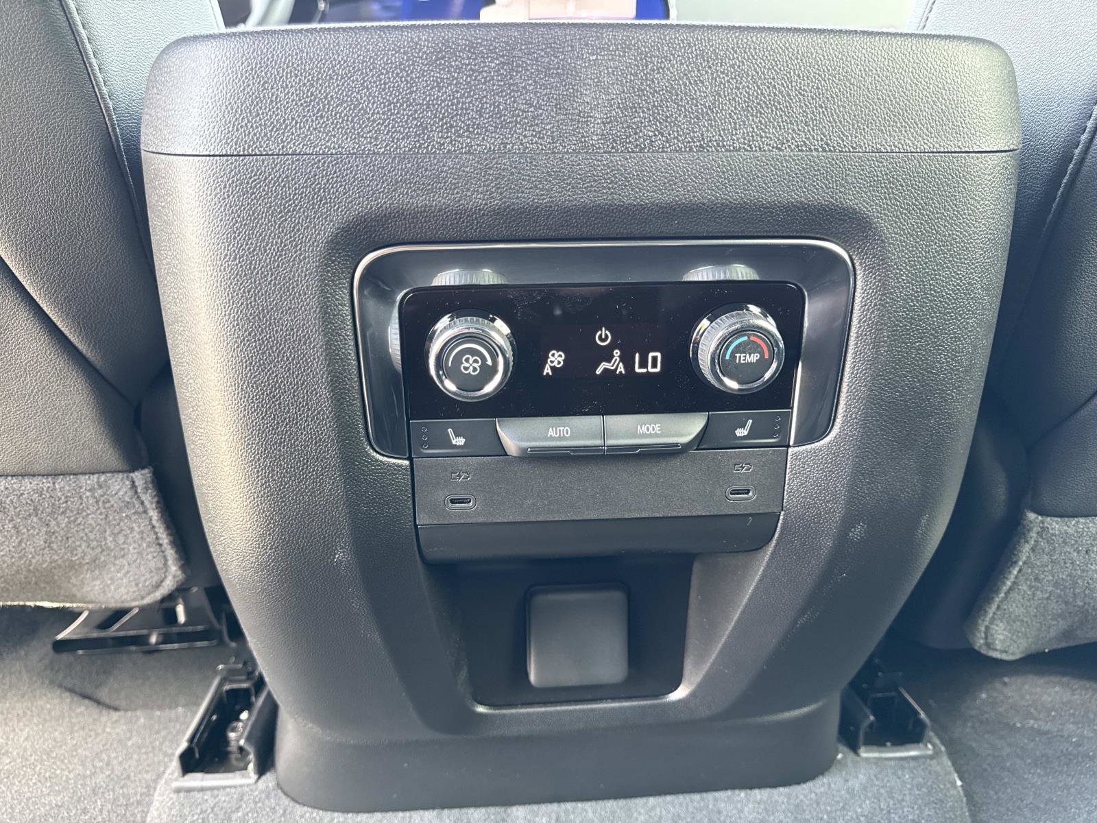 New 2026 Chevrolet Suburban High Country w/ Sun And Tow Package image 29