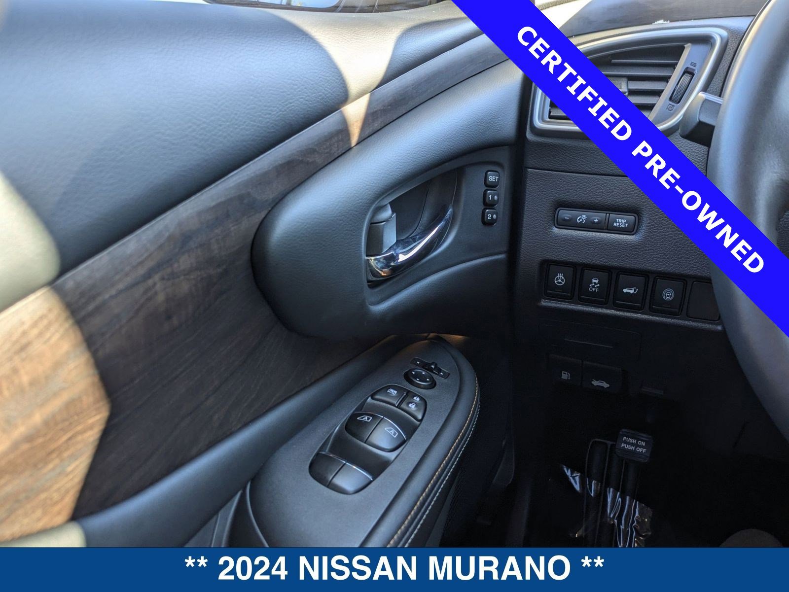 Used 2024 Nissan Murano Platinum w/ Cargo Package image 25
