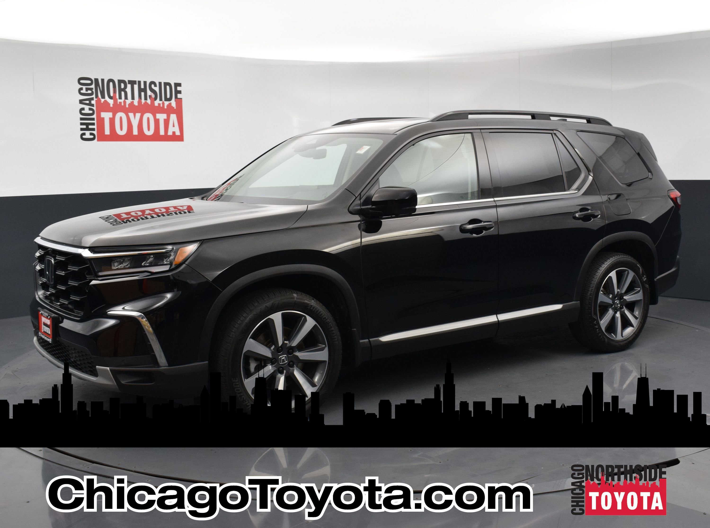 Used 2025 Honda Pilot Elite
