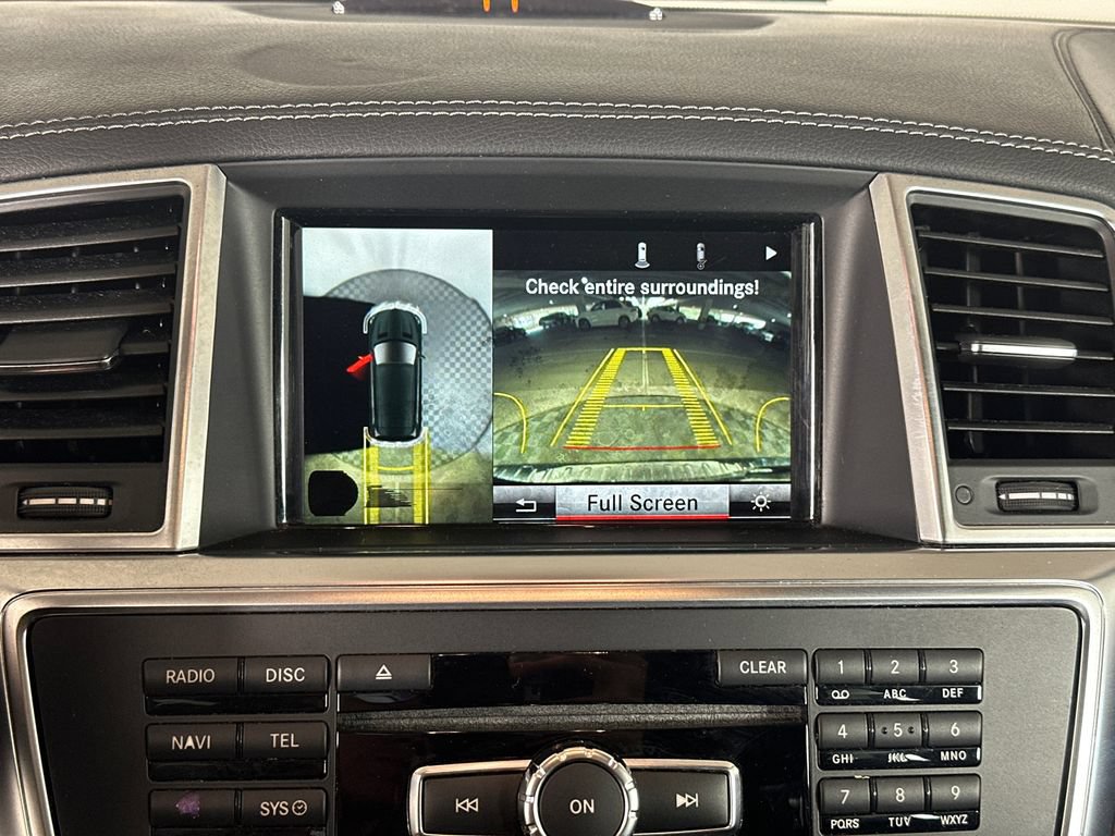 Used 2015 Mercedes-Benz GL 450 4MATIC image 30