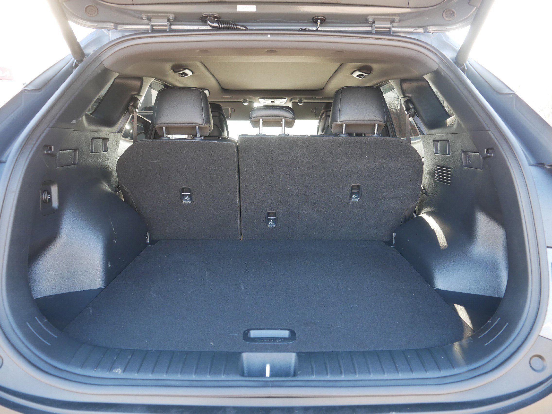 Certified 2025 Kia Sportage X-Line AWD/4WD image 18