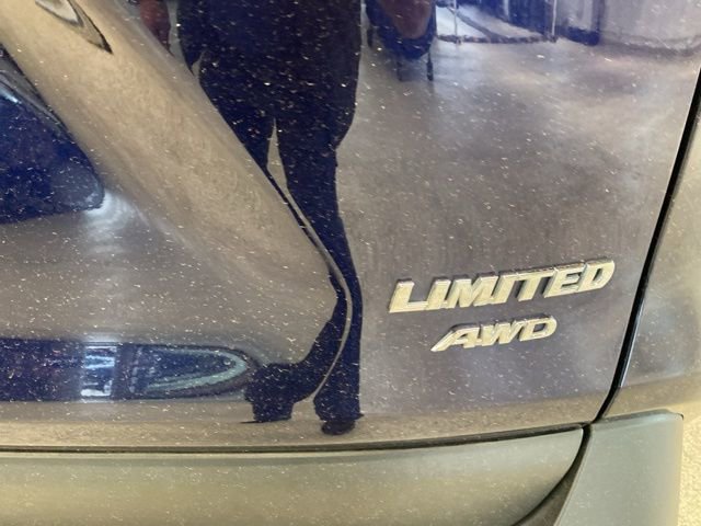 Used 2023 Toyota RAV4 Limited AWD/4WD image 6