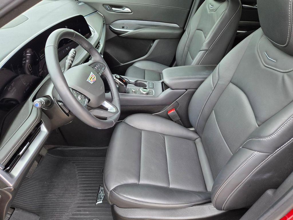 Certified 2024 Cadillac XT4 Premium Luxury image 11