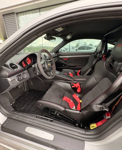 Used 2021 Porsche 718 Cayman GT4 RWD image 14