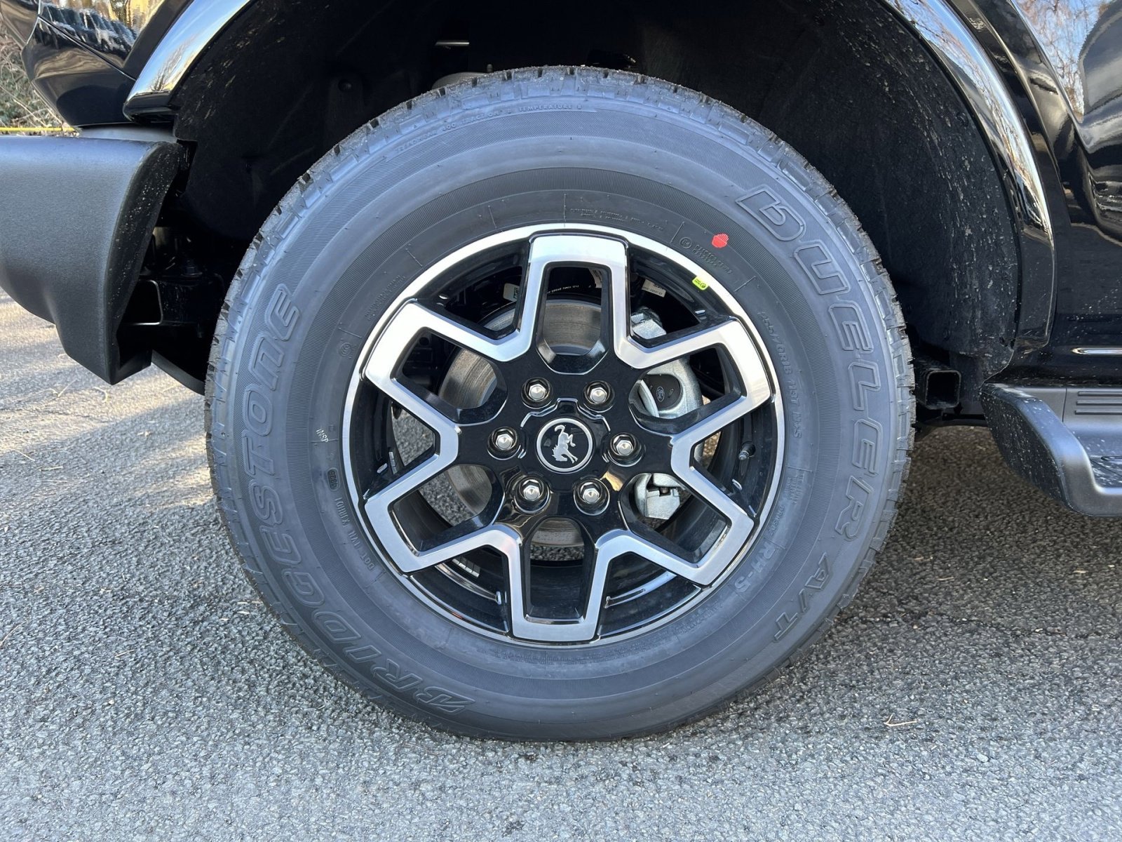 New 2025 Ford Bronco Outer Banks image 12