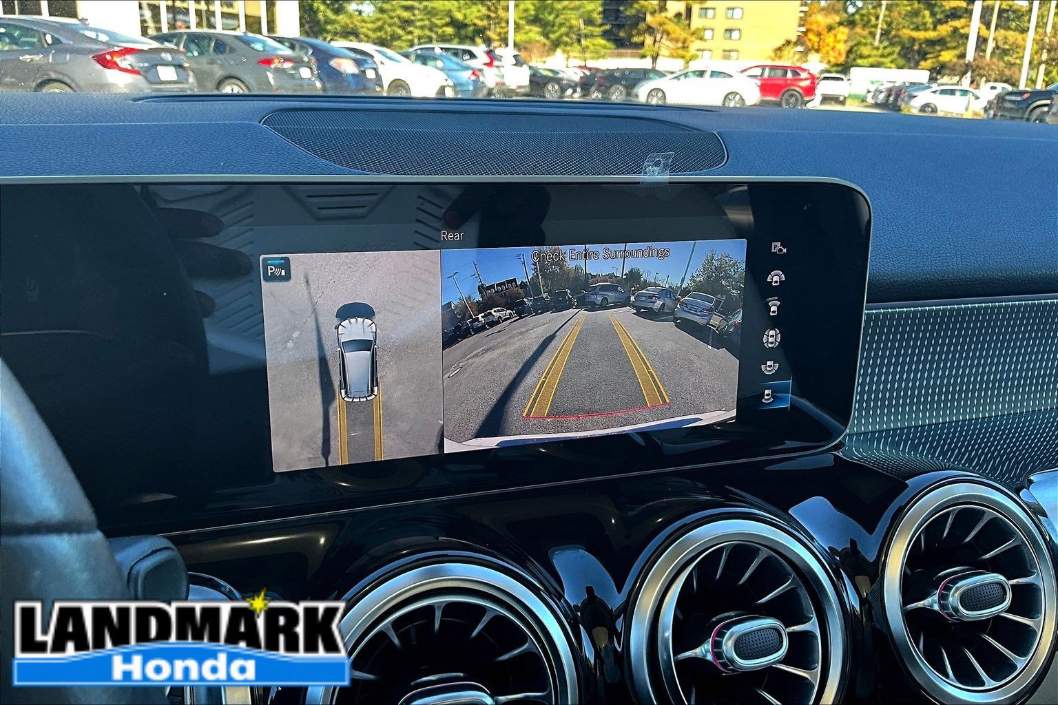 Used 2020 Mercedes-Benz GLB 250 4MATIC image 23