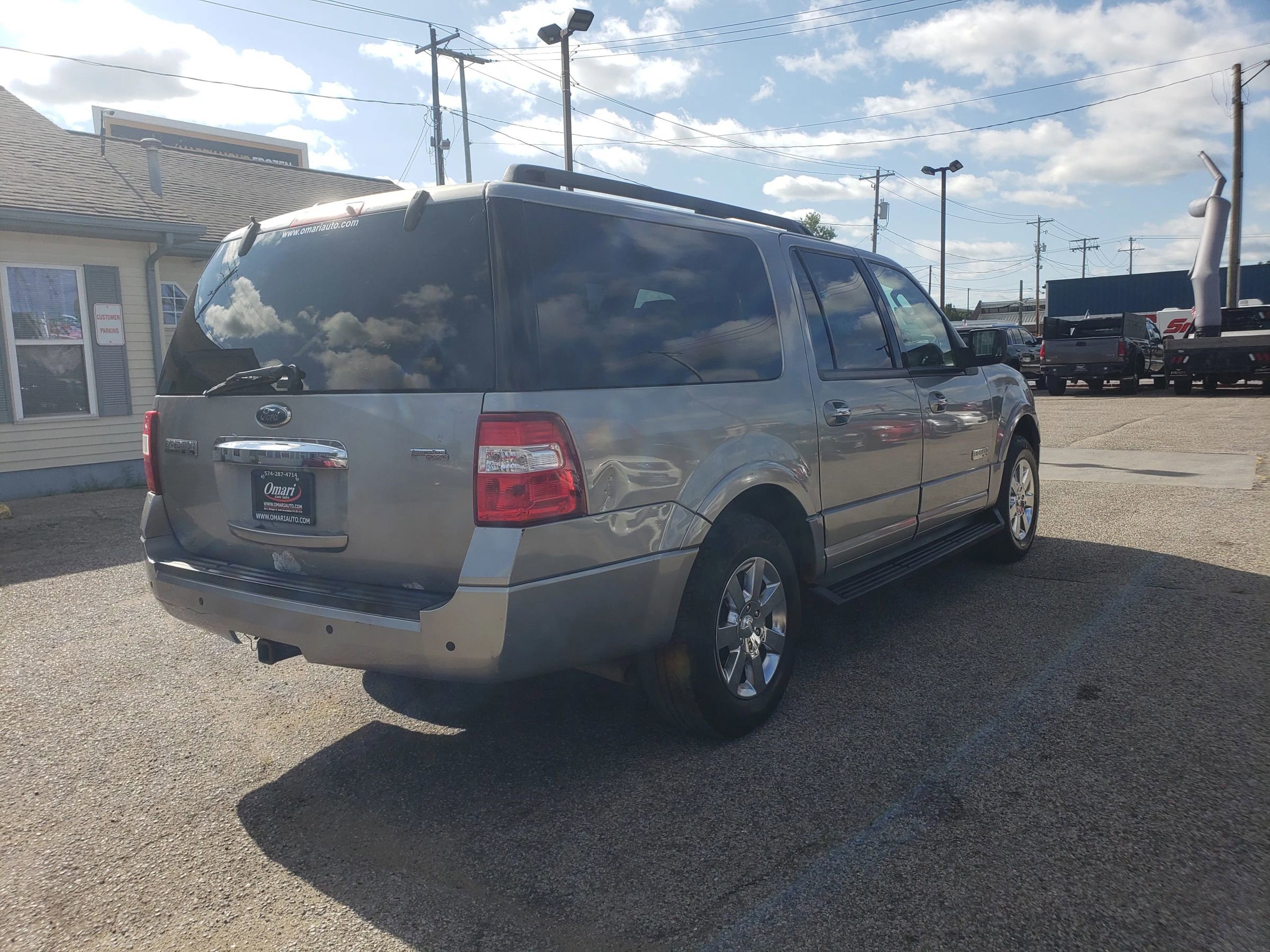 Used 2008 Ford Expedition EL XLT AWD/4WD image 8