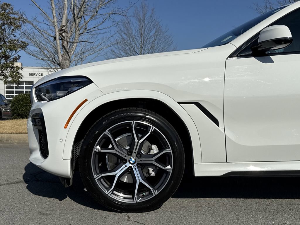 Used 2020 BMW X6 xDrive40i w/ M Sport Package image 9