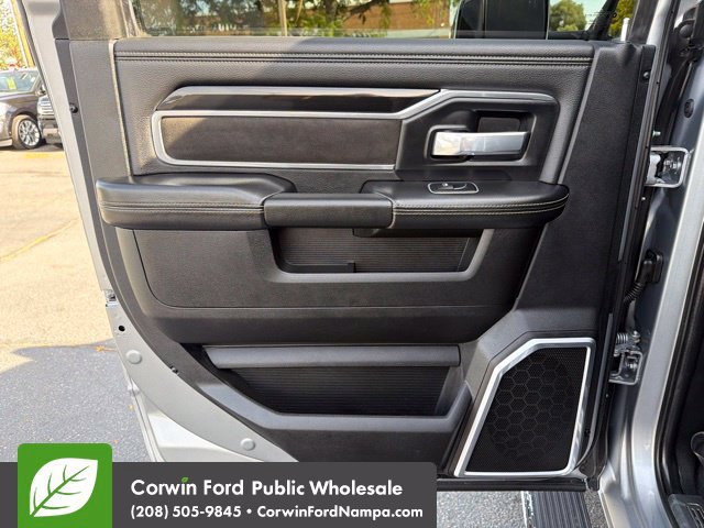 Used 2022 RAM 3500 Laramie AWD/4WD image 29