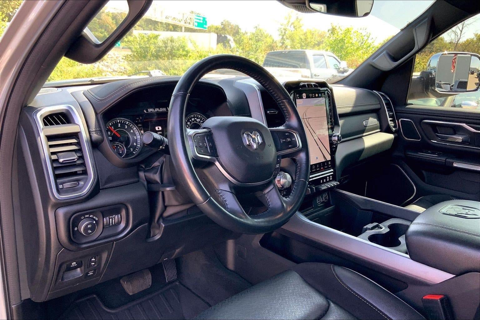 Used 2023 RAM 1500 Laramie AWD/4WD image 14