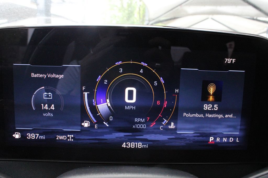 Used 2025 Chevrolet Traverse LT AWD/4WD image 32