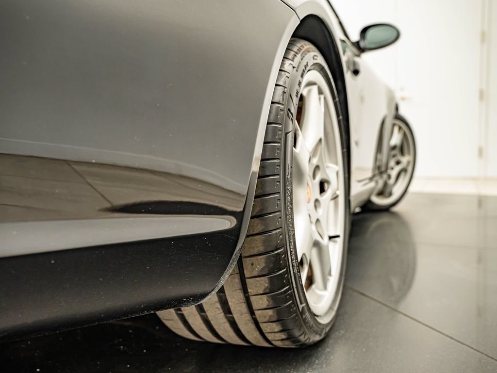 Used 2005 Porsche 911 Carrera S RWD image 51