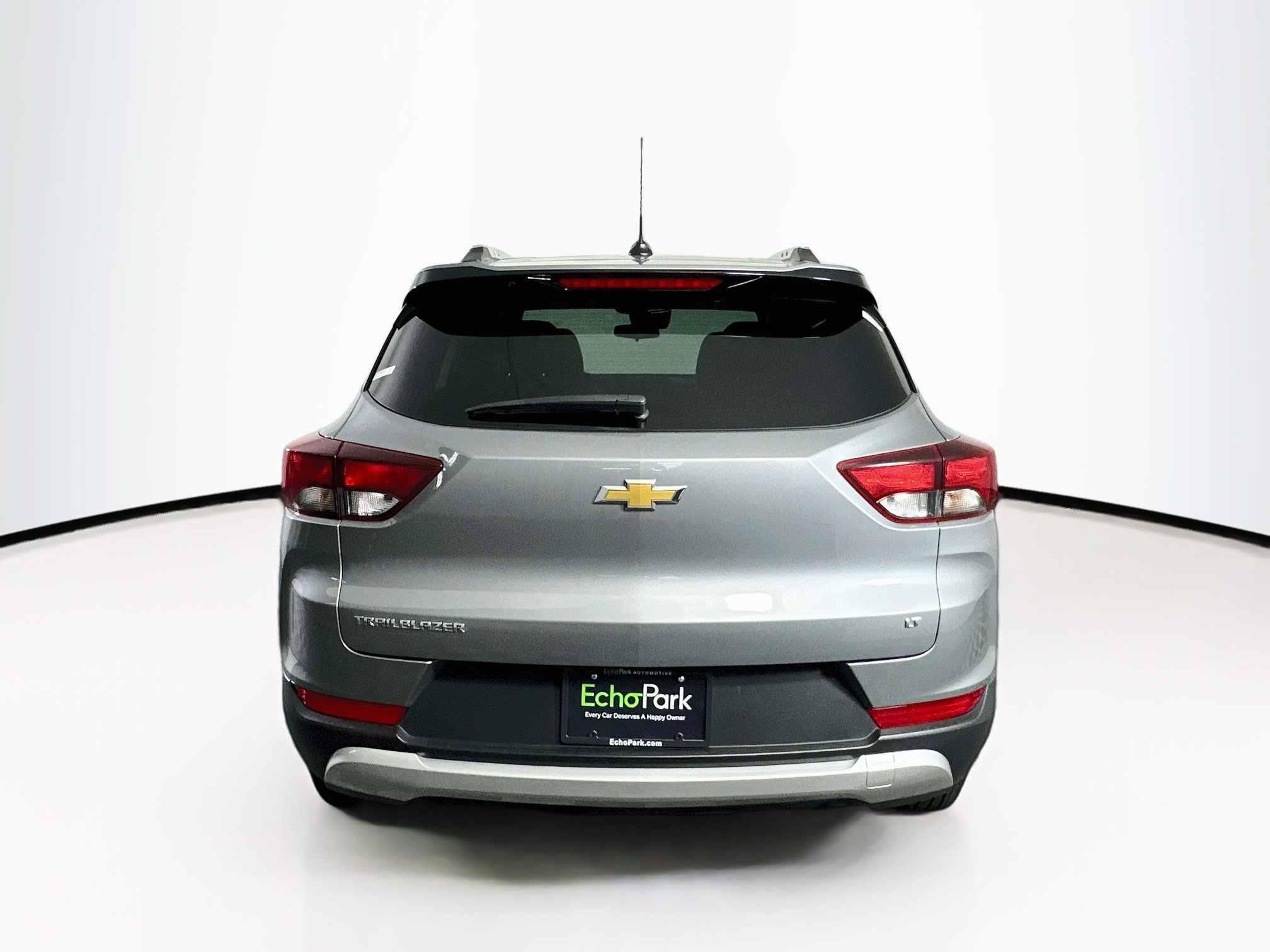 Used 2025 Chevrolet TrailBlazer LT FWD image 7