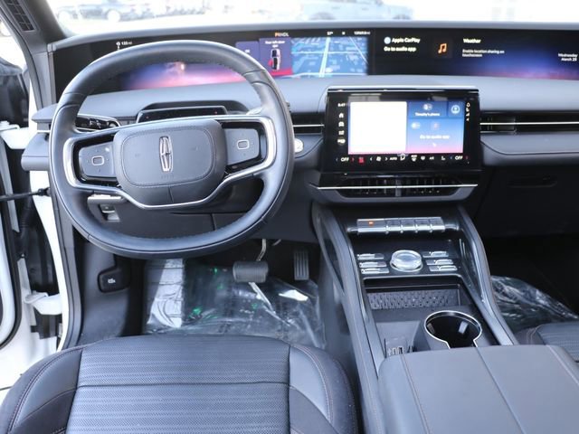 Used 2024 Lincoln Nautilus Reserve w/ Equipment Group 202A image 16