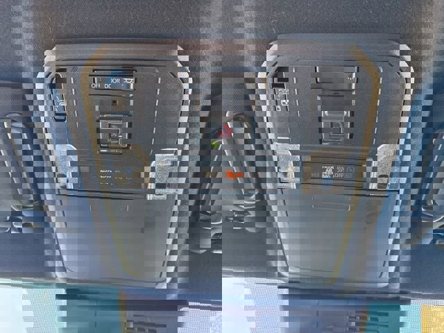 Certified 2025 Toyota 4Runner TRD Off-Road image 29