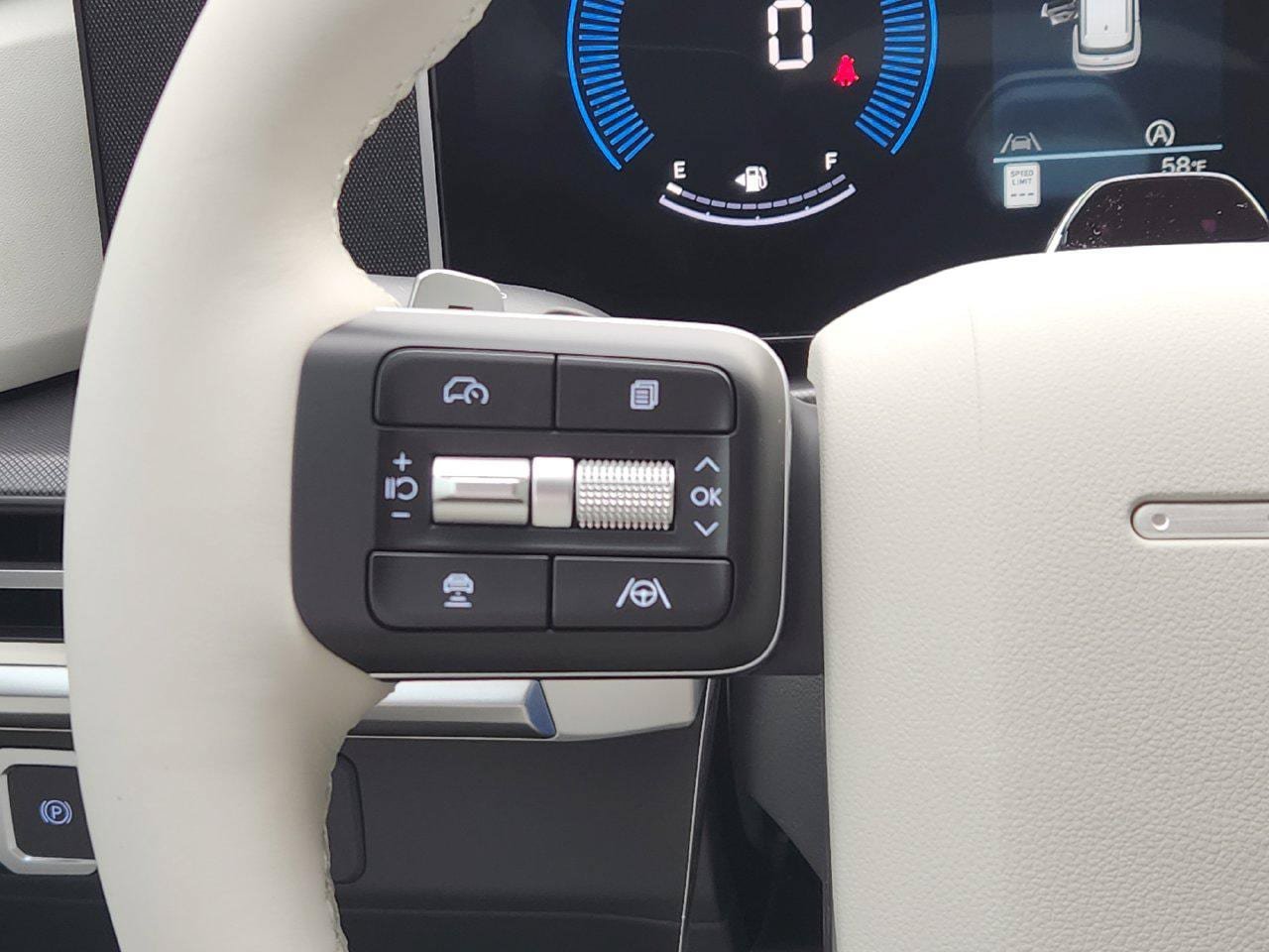 New 2026 Hyundai Santa Fe SEL FWD image 26