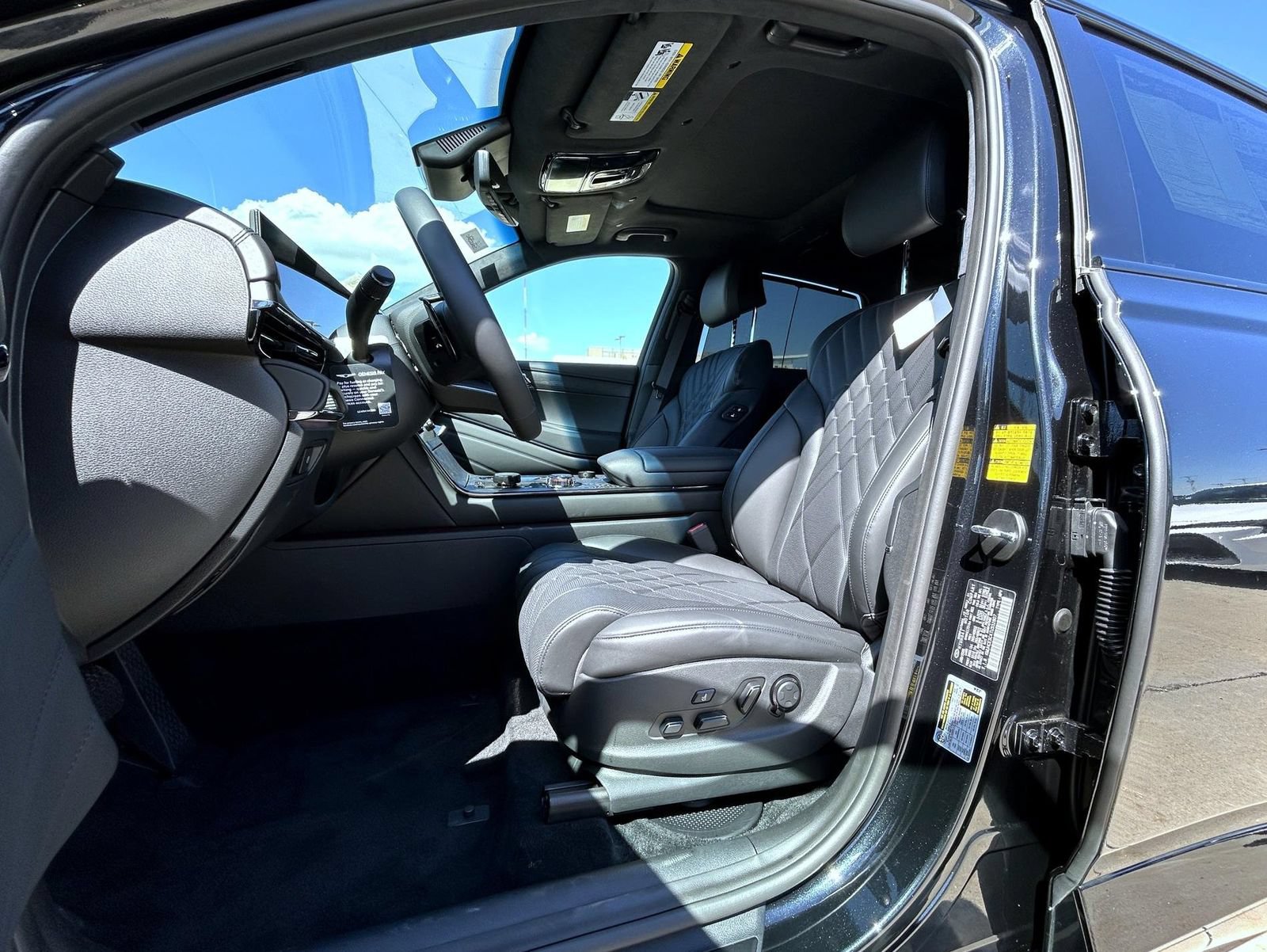New 2026 Genesis GV80 3.5T Prestige AWD/4WD image 10