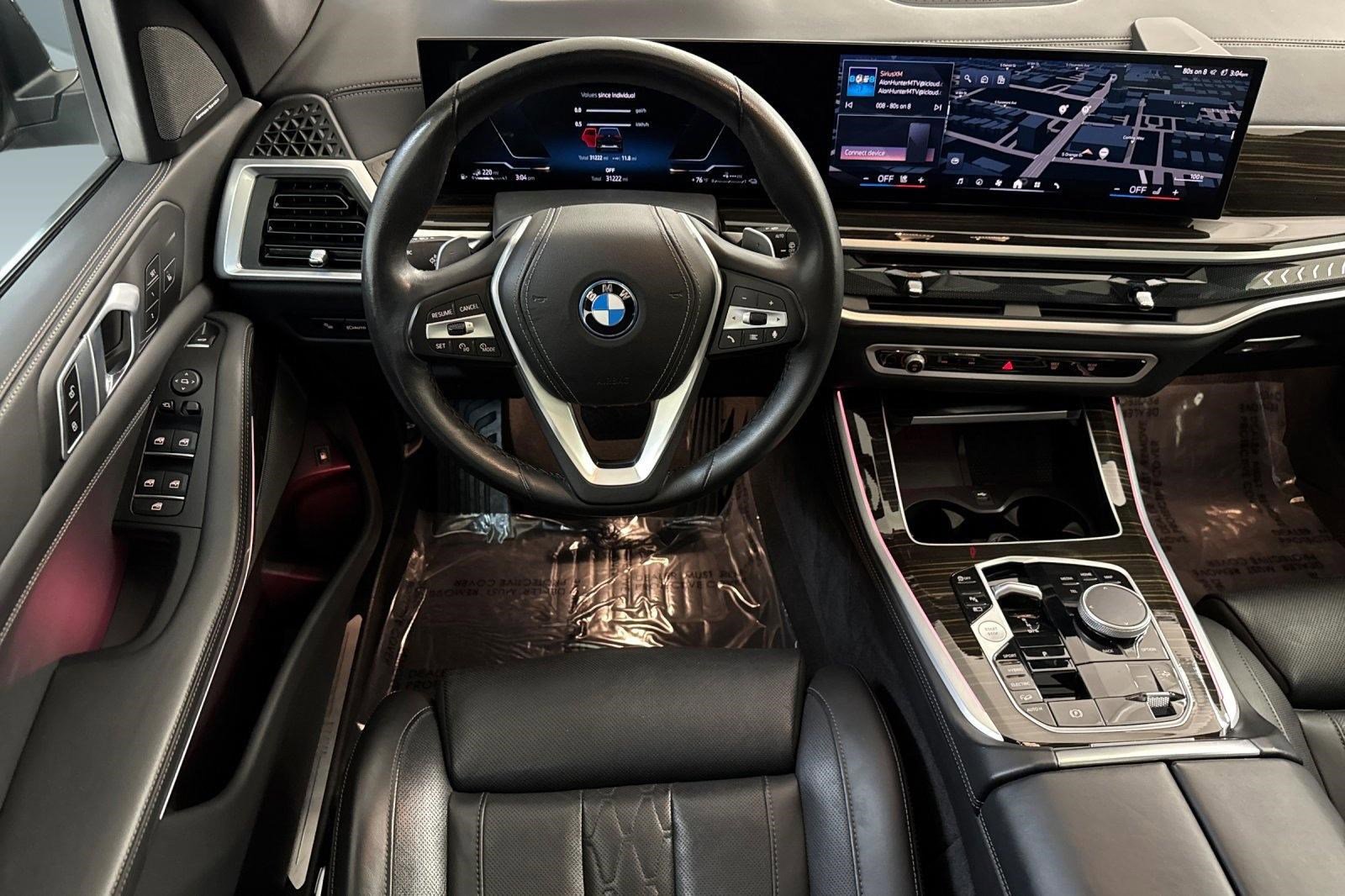 Used 2025 BMW X5 xDrive50e AWD/4WD image 27