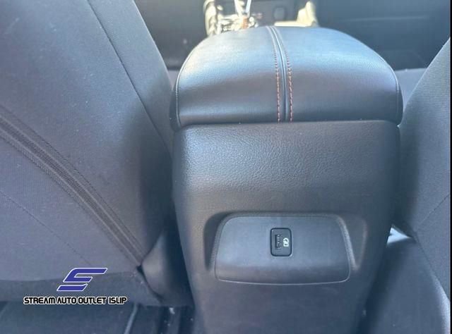 Used 2023 Nissan Sentra SR w/ Electronics Package image 20