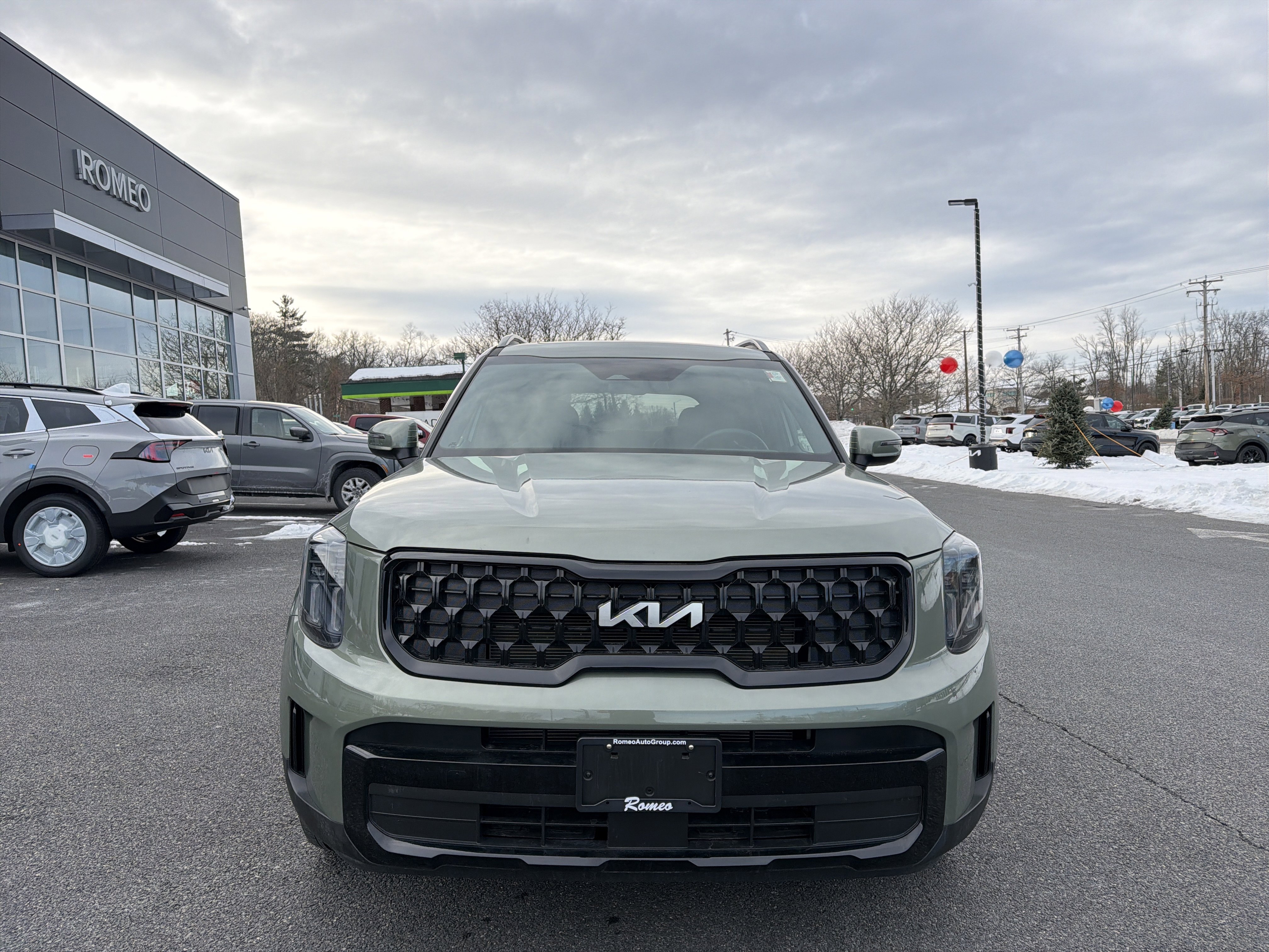 Certified 2024 Kia Telluride EX X-Line image 2