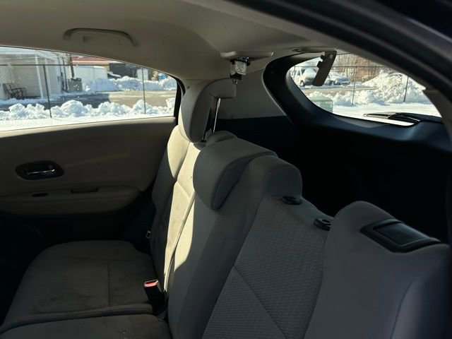 Used 2017 Honda HR-V LX image 15