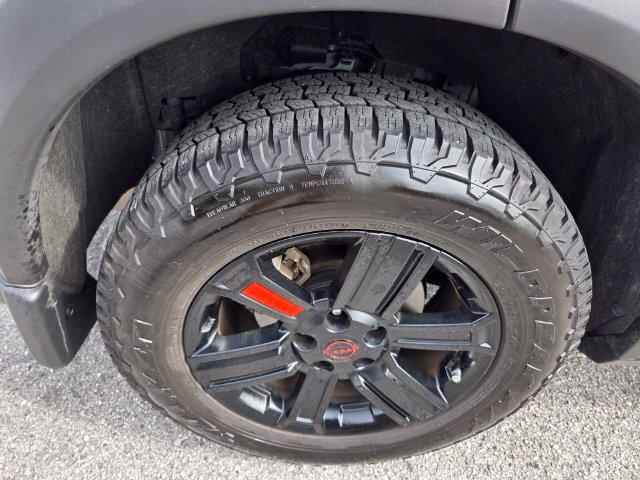 Used 2025 Nissan Rogue SV AWD/4WD image 19