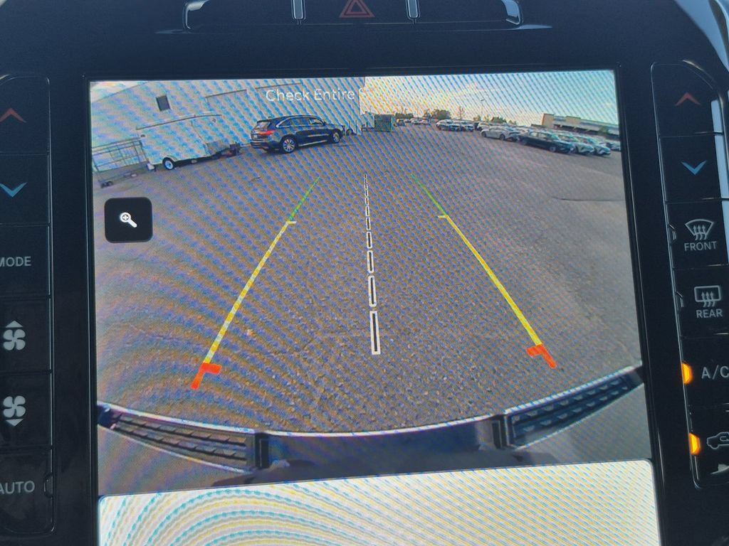 Used 2024 RAM 1500 Big Horn AWD/4WD image 23