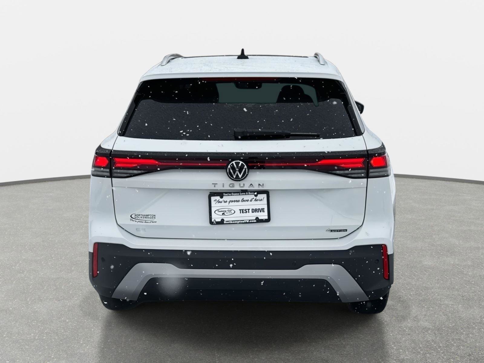 New 2026 Volkswagen Tiguan SE image 6